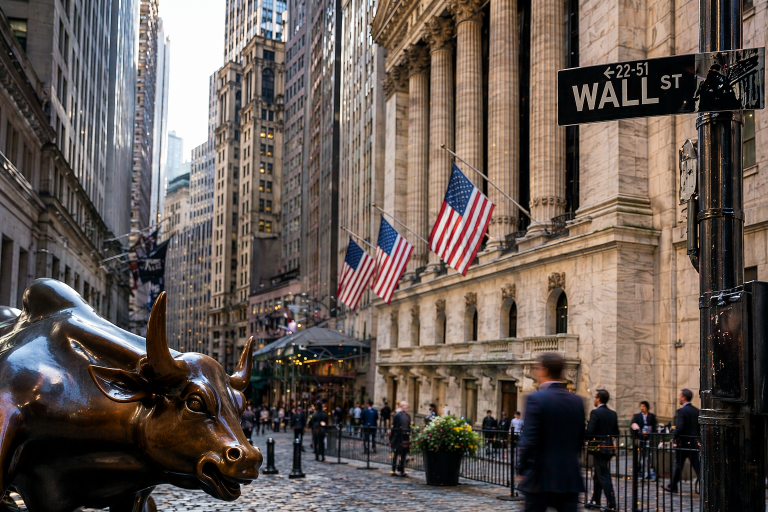 Here’s why the SPY ETF has shed $2o billion as VOO and SPYM rake $66b